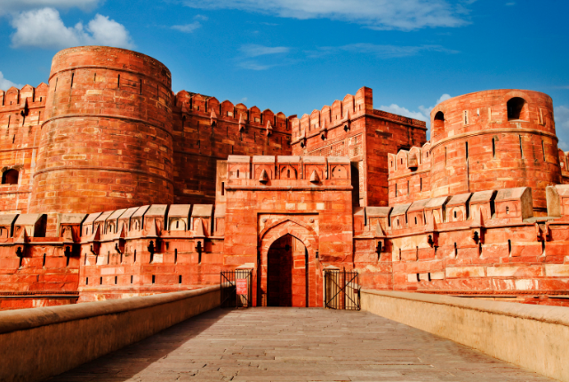 Fatehpur, Agra